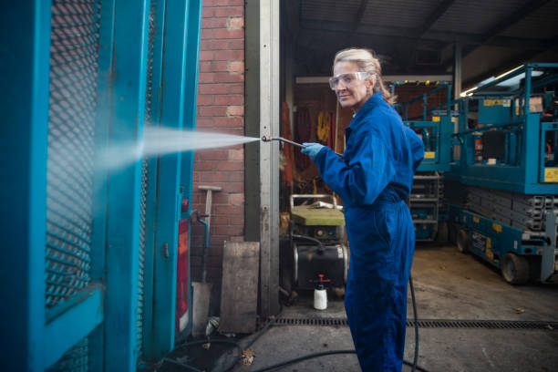 Best Rust Removal  in Silver Lakes, CA